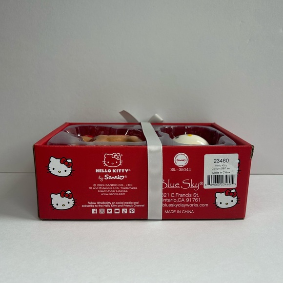 Hello Kitty Cowgirl Salt And Pepper Shakers Set Blue Sky Clayworks Brand New - Picture 4 of 4